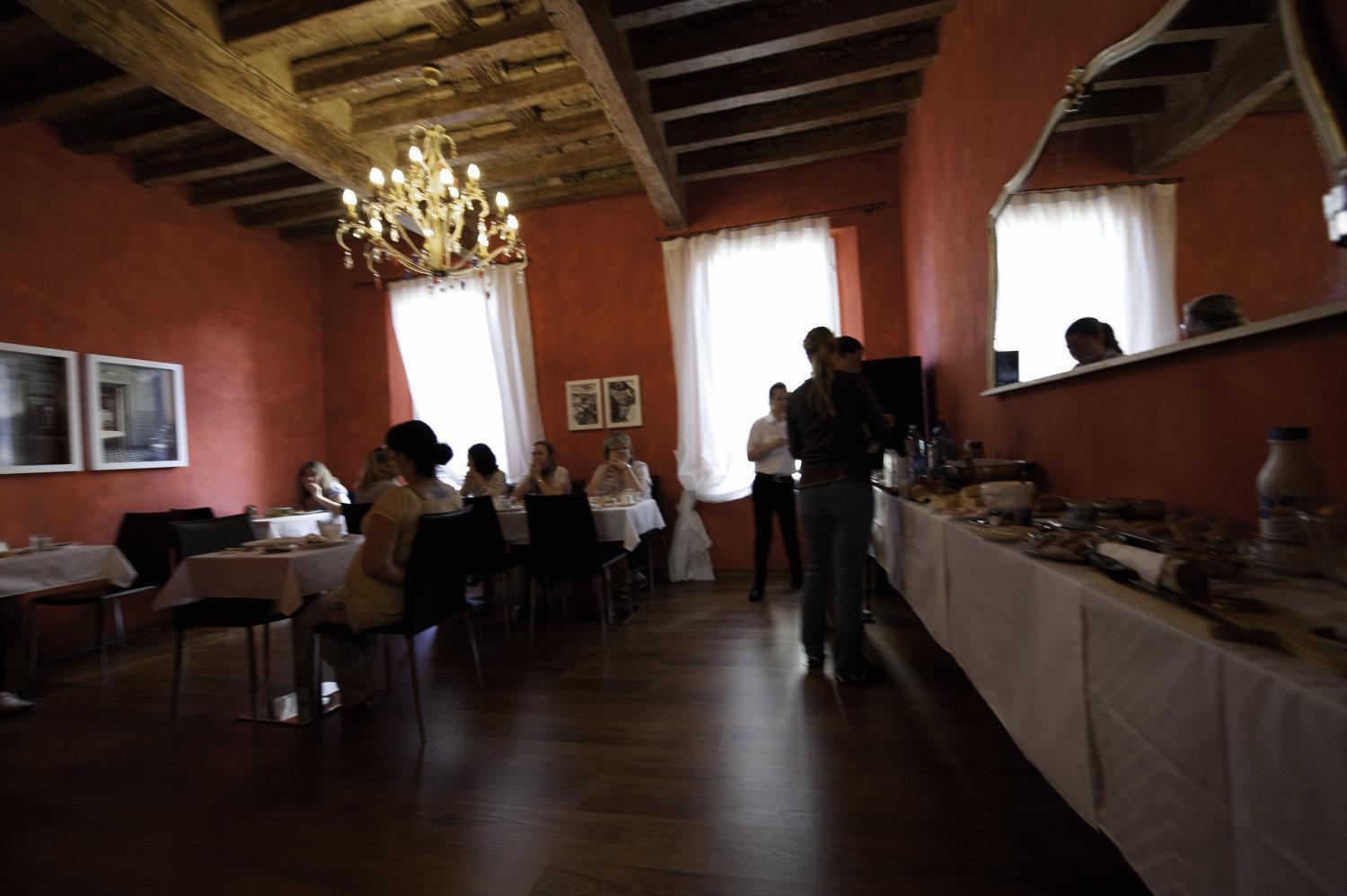 Albergo Morandi Реджо Емилия Екстериор снимка